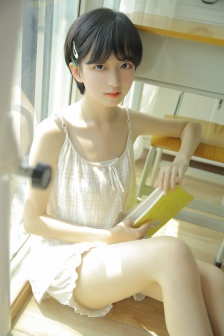 不知火舞与三个小孩
